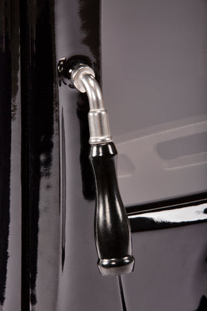 Lough - Black Enamel